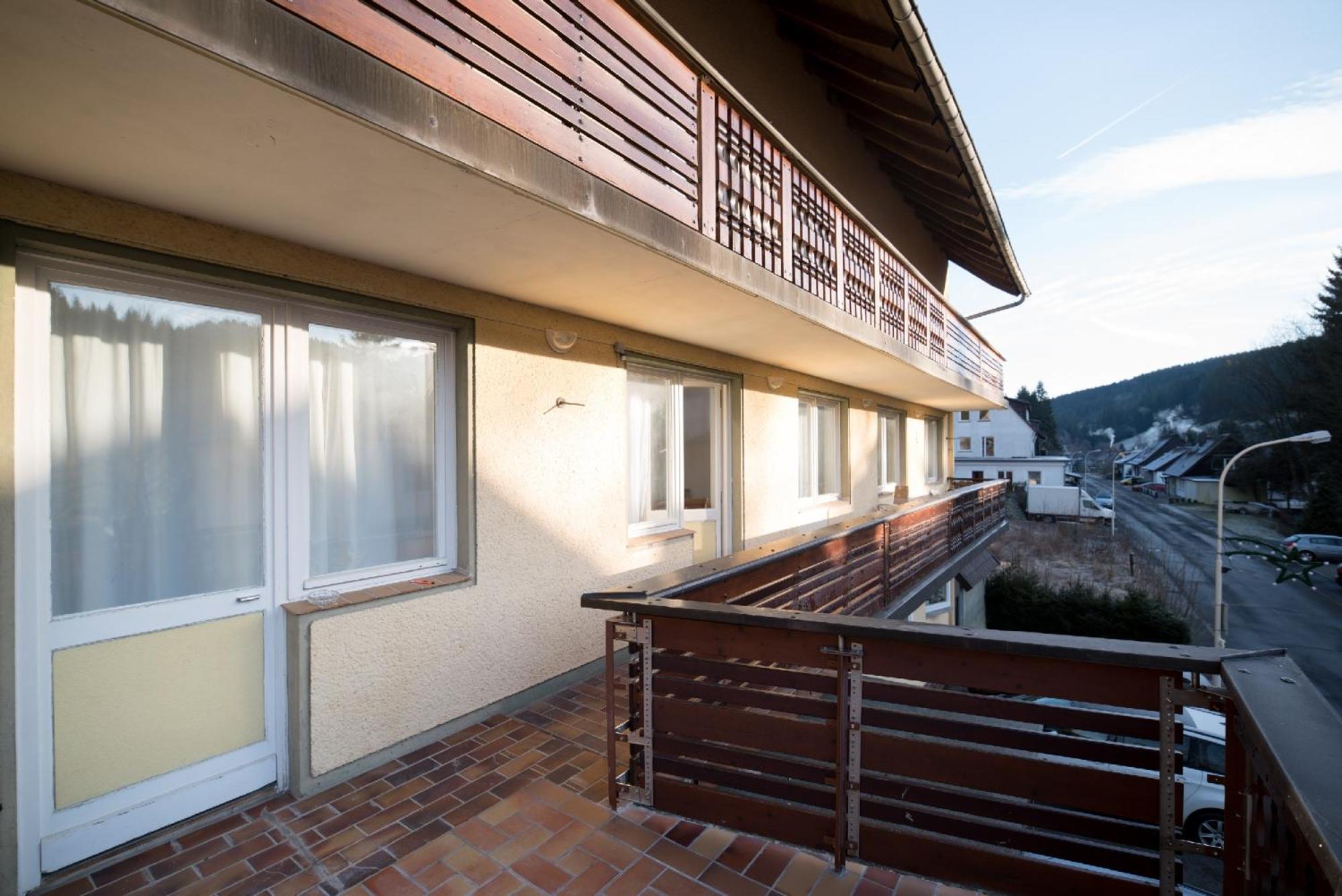 Apartmenthaus Am Waldrand- Kueche - Fruehstueck - Balkon Wildemann Ngoại thất bức ảnh